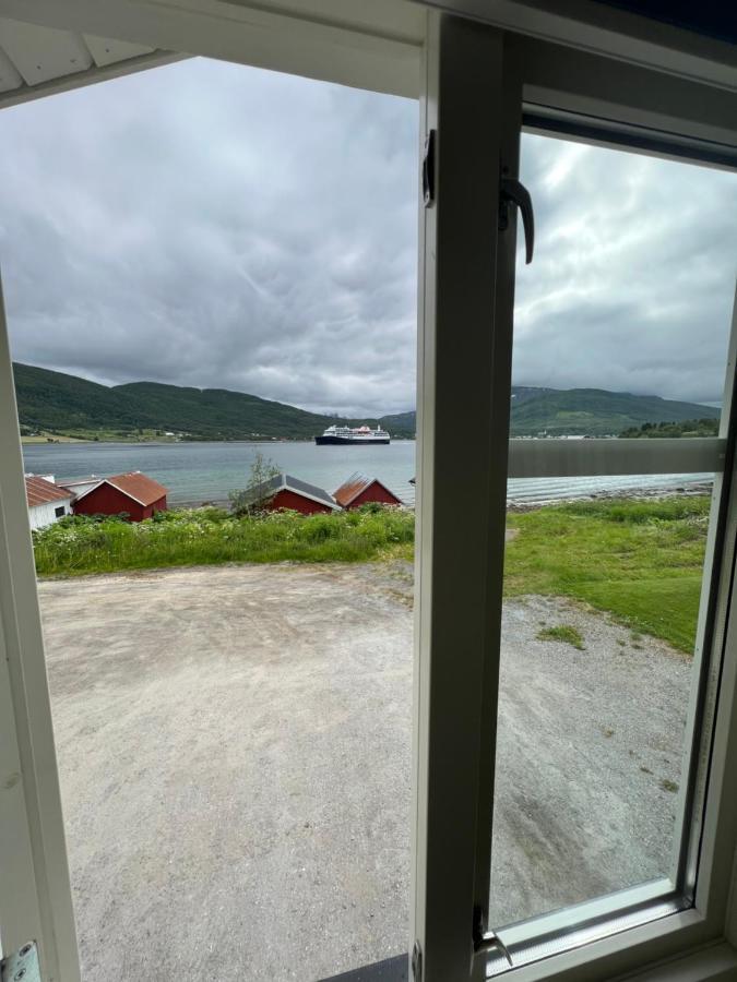 Visit Leif At Senja Leilighet Gibostad Eksteriør bilde